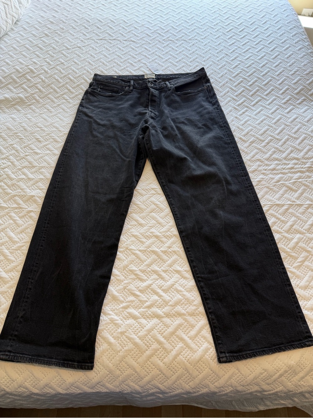 NWT Todd Snyder Selvedge Relaxed Fit Black Worn Wash Jeans 36x32 $198 Tag
